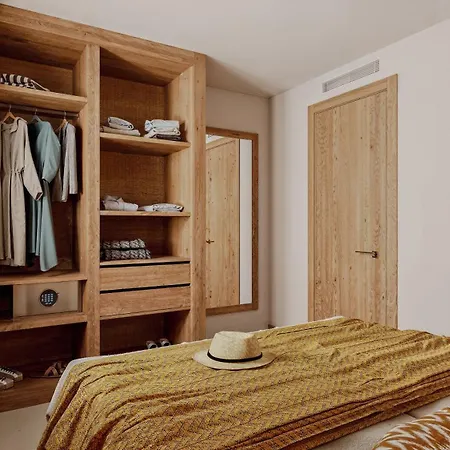 Hotel Caramelo Marina Calan Bosch - Adults Only Cala en Bosch