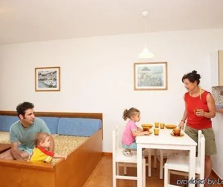 Caramelo Marina Calan Bosch - Adults Only Cala en Bosch