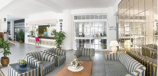 ホテル Caramelo Marina Calan Bosch - Adults Only カラン・ボッシュ