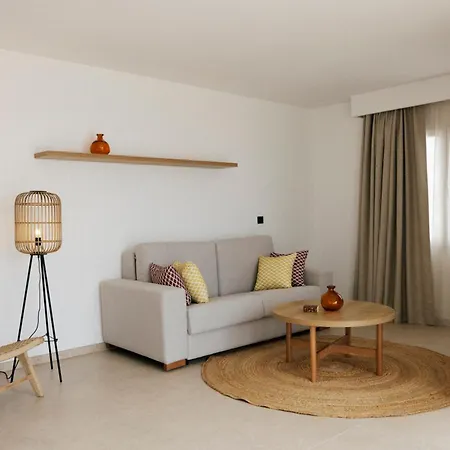 Caramelo Marina Calan Bosch - Adults Only 4*