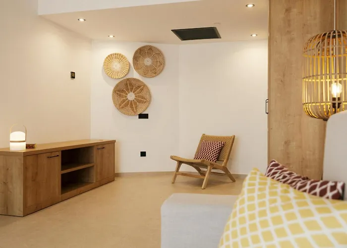 Hotel Caramelo Marina Calan Bosch - Adults Only