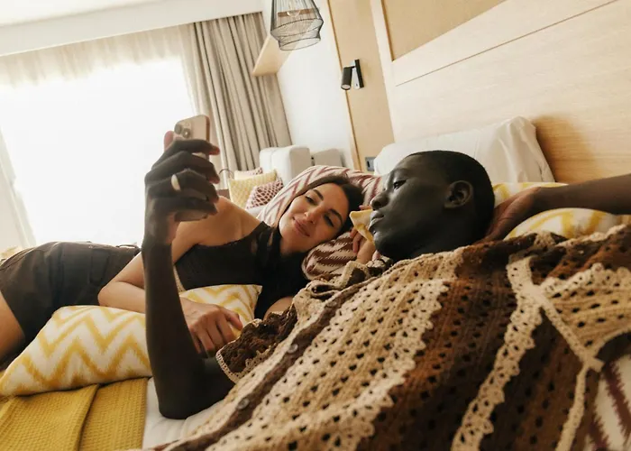 Hotel Caramelo Marina Calan Bosch - Adults Only 4*